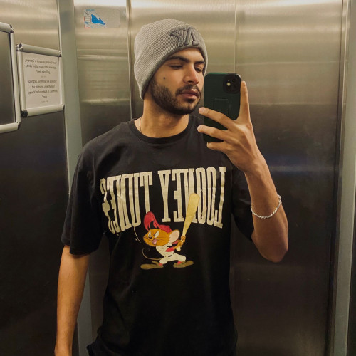hassan i. profile photo