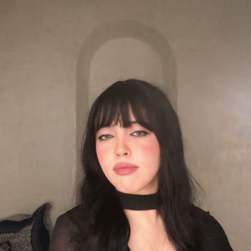 Oumnia S. profile photo