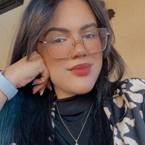 Bruna A.