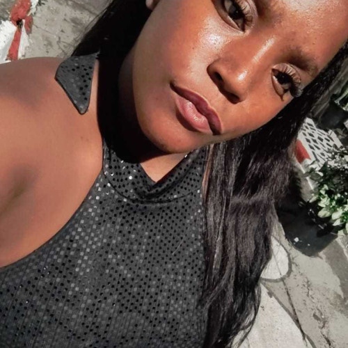 lina l. profile photo