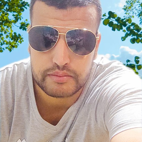 Ayoub L.