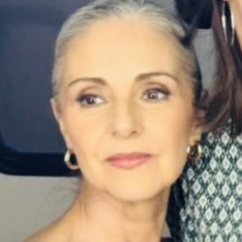Gabriela L.
