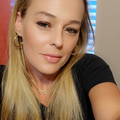 Melanie G. profile photo