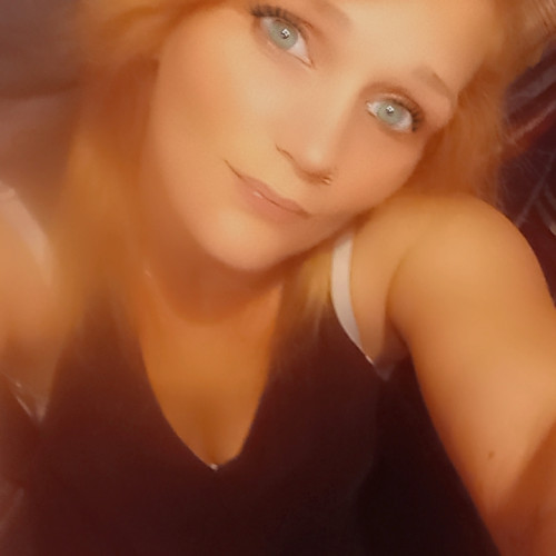 Meli B. profile photo