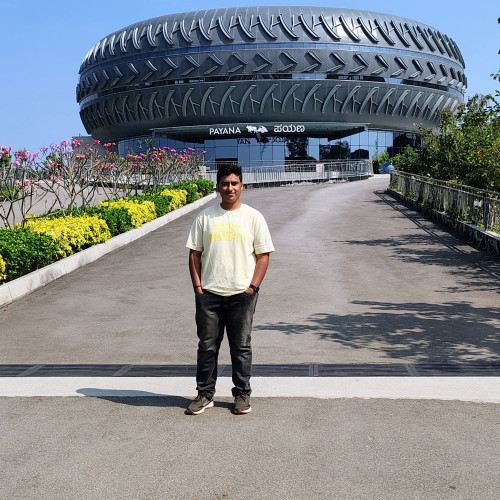 Luis  N. profile photo