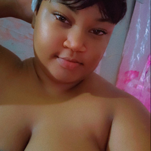 QUANIQUE L. profile photo