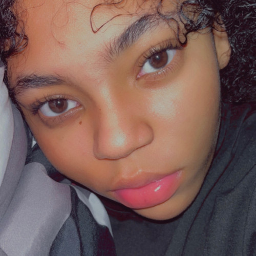 Honey L.