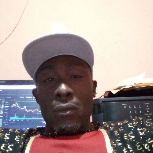 roland r. profile photo