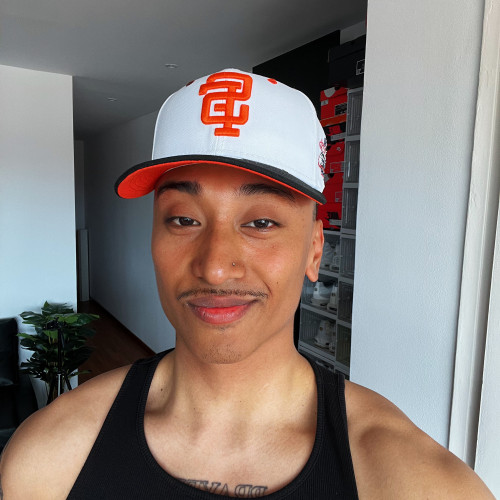 Axcell  R. profile photo