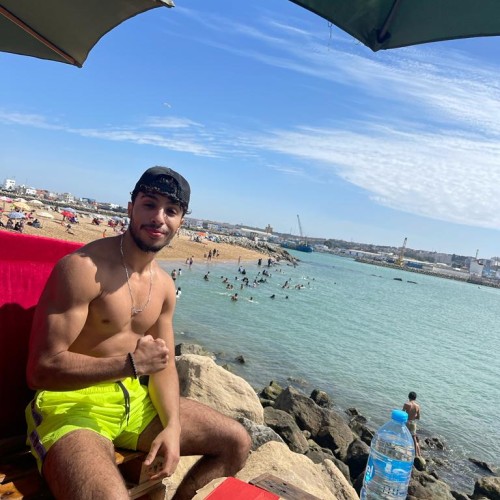 AYOUB E.