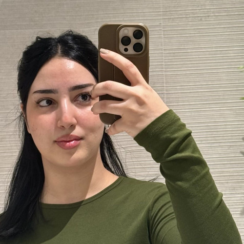 faraah l. profile photo