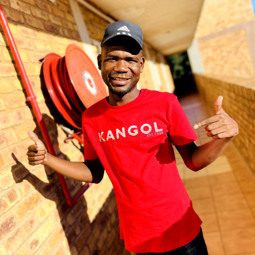 Kelusi Comfort  M.