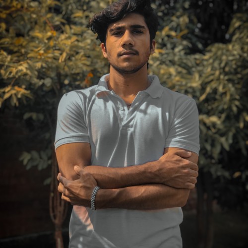 Moeez C.