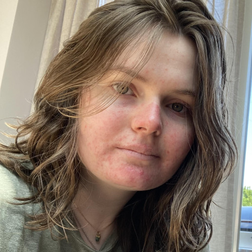 Faye B. profile photo