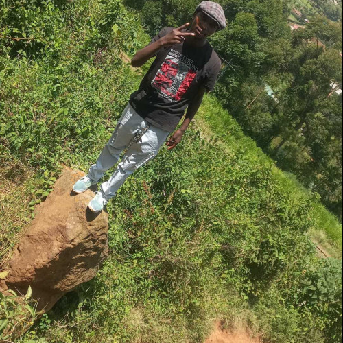 Dee g. profile photo