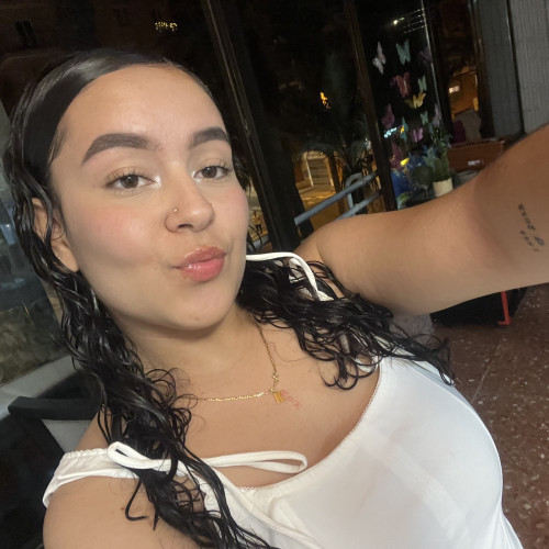 karolay b. profile photo