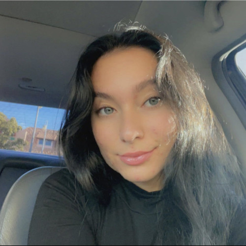 Julia W. profile photo