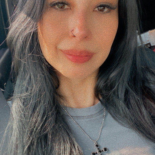 Claudia Y. profile photo