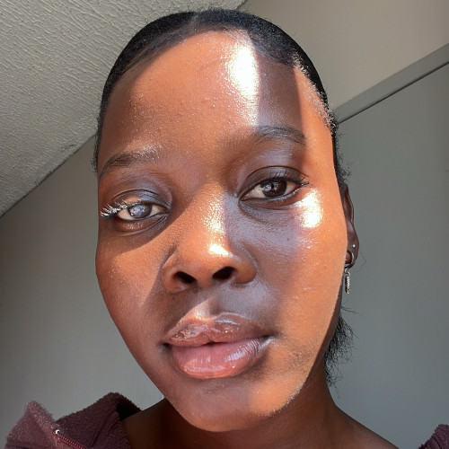 Emmah T. profile photo