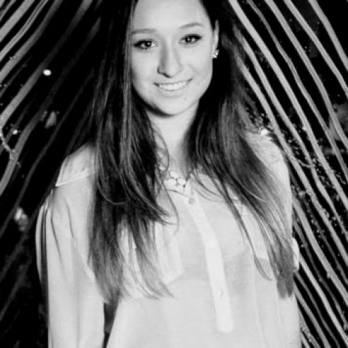 Bruna R.