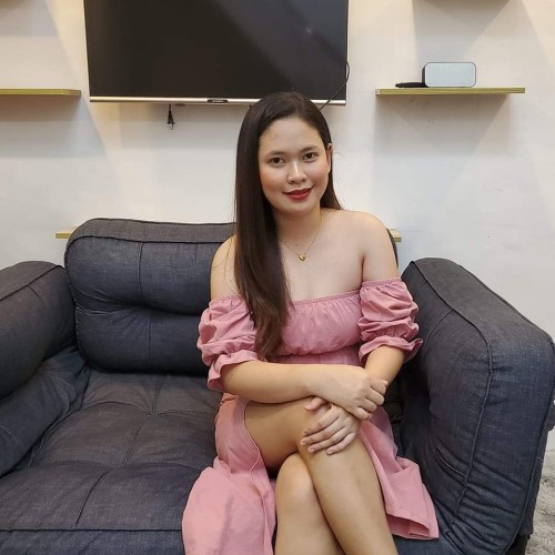 Mariel M. profile photo