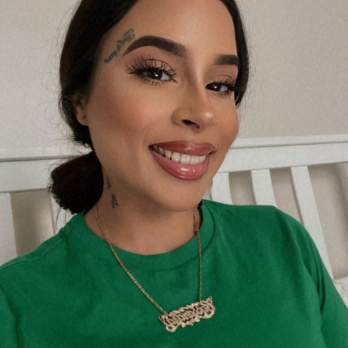 Cassandra R.