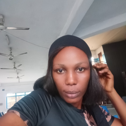 Confidence  E. profile photo