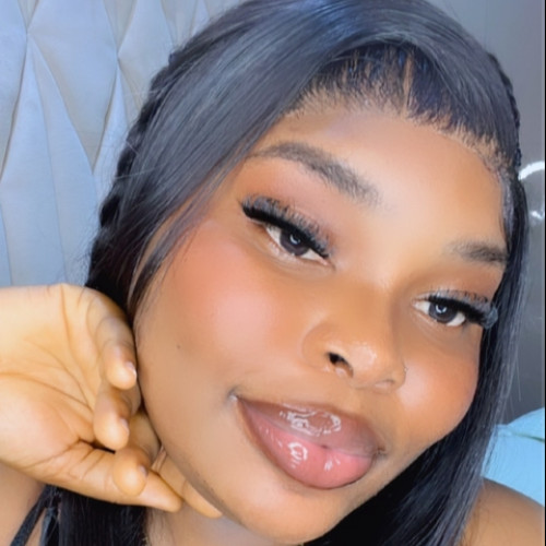 Goldie K.