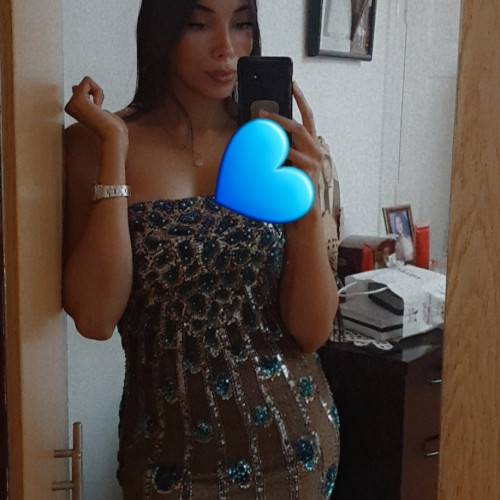 Queen S.