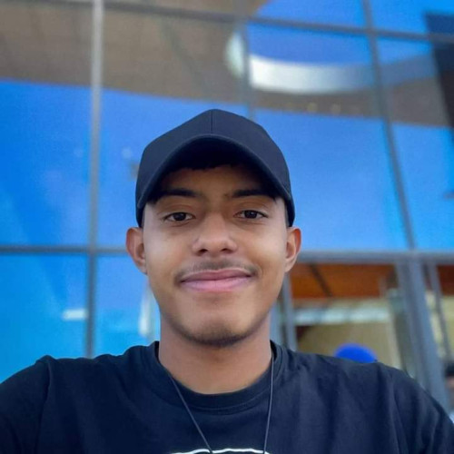 aymen c. profile photo