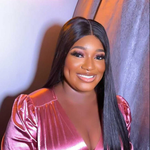 queen t. profile photo