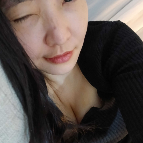 moon l. profile photo