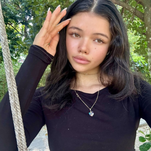 Solstice S. profile photo