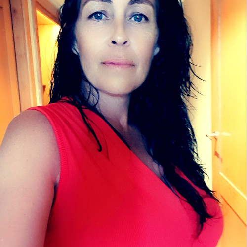 jeni  s. profile photo