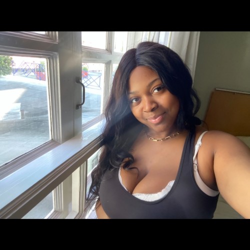 Nicole M. profile photo