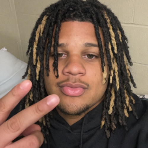 AJ  W. profile photo