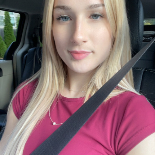 Laura C. profile photo