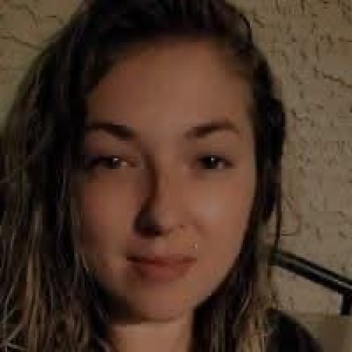 Kari H. profile photo