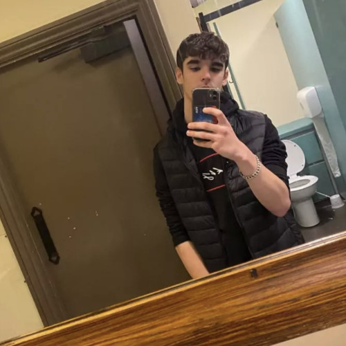 josh m. profile photo