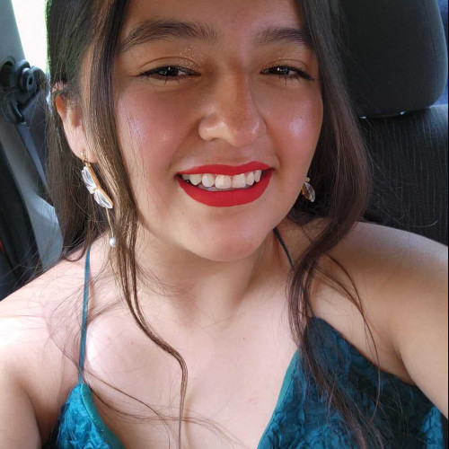 Abril M. profile photo