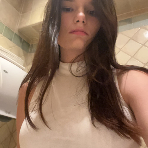 Viktoria C.
