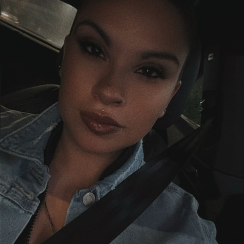 Elena D. profile photo
