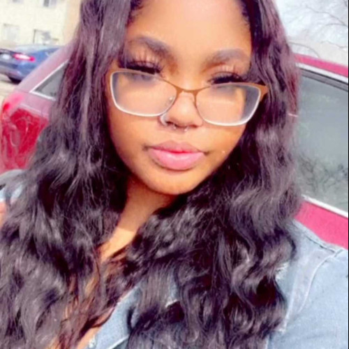 Nadia V. profile photo