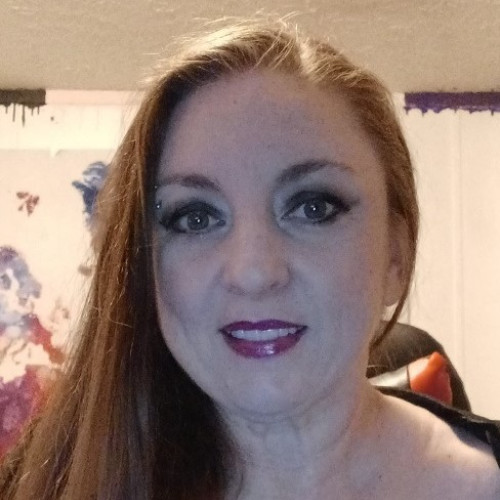 Suzanne B. profile photo