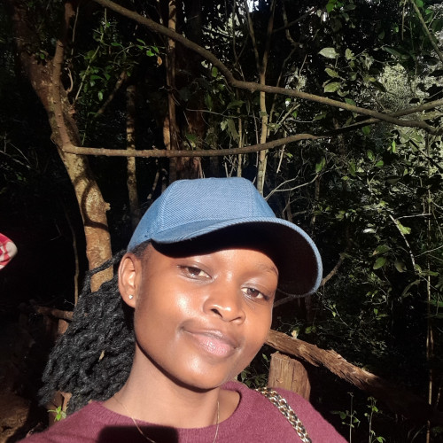 Esther N. profile photo