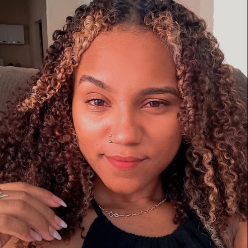 Iza B.