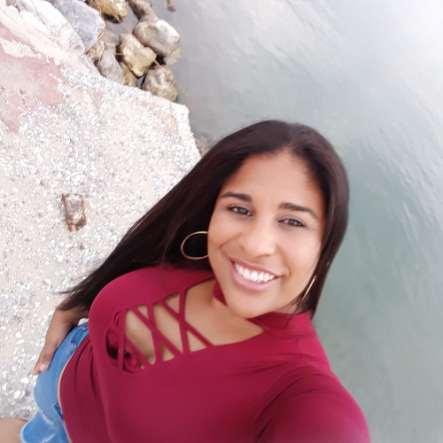 Yeseniaescucha L. profile photo