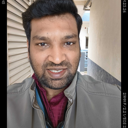 chola r. profile photo