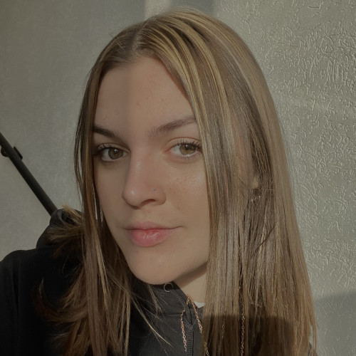 Emma B. profile photo