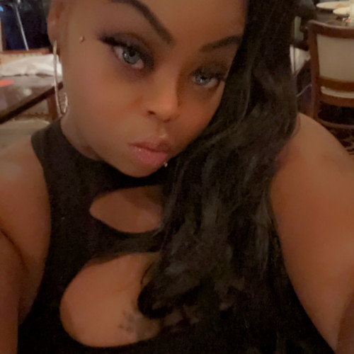 Monique D. profile photo